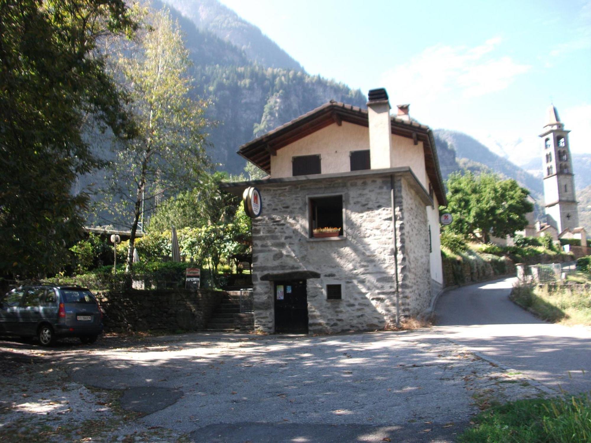 Bed and Breakfast Grotto Pergola Giornico Exteriér fotografie